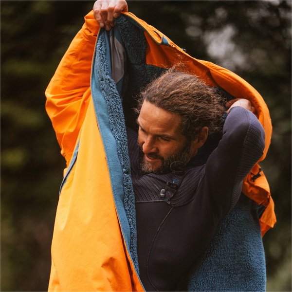 2026 Red Paddle CO Long Sleeve Pro Change Robe Evo 002-009-006-0256 - Bitter Orange